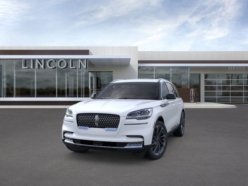 Thumbnail: 2024 Lincoln Aviator - 2