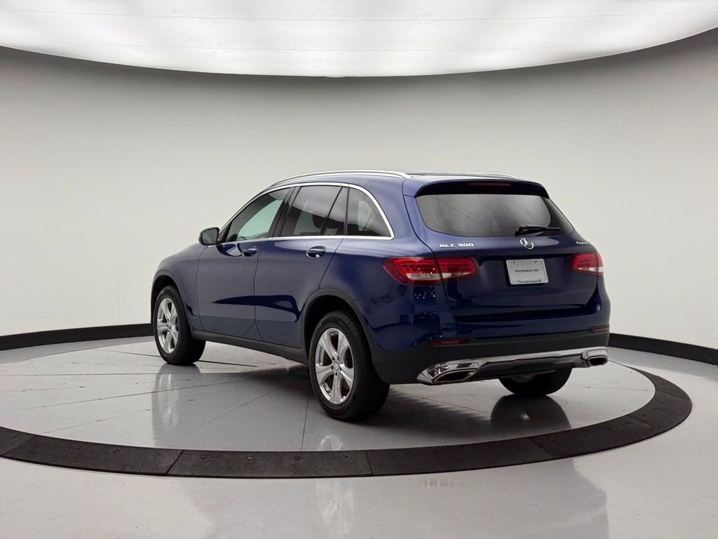 Thumbnail: 2017 Mercedes-Benz GLC - 2