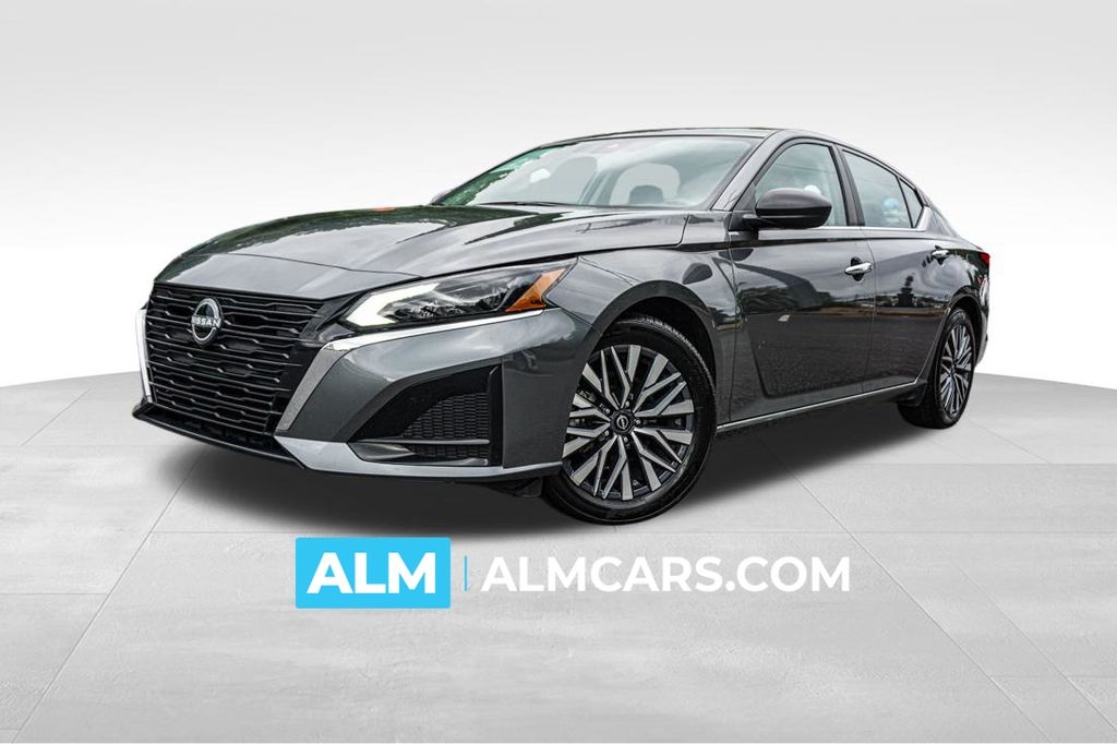Gray (Gun Metallic) 2025 Nissan Altima Sedan Front-Wheel Drive Continuously Variable Transmission