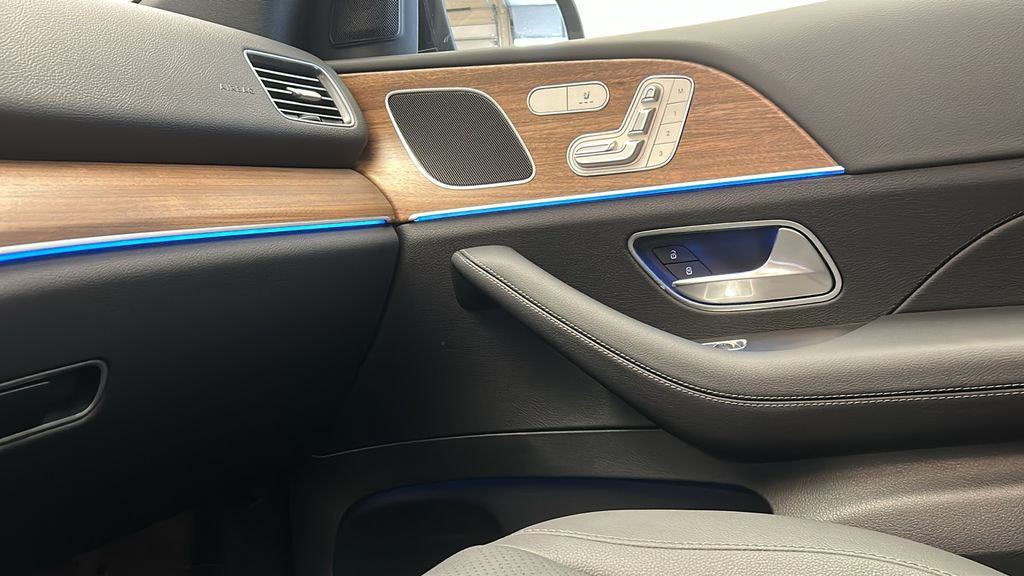 2025 Mercedes-Benz GLE 450 20