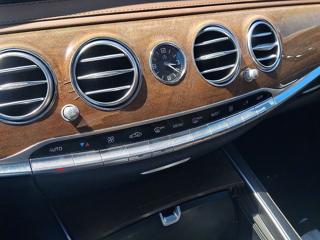 Thumbnail: 2014 Mercedes-Benz S-Class - 16