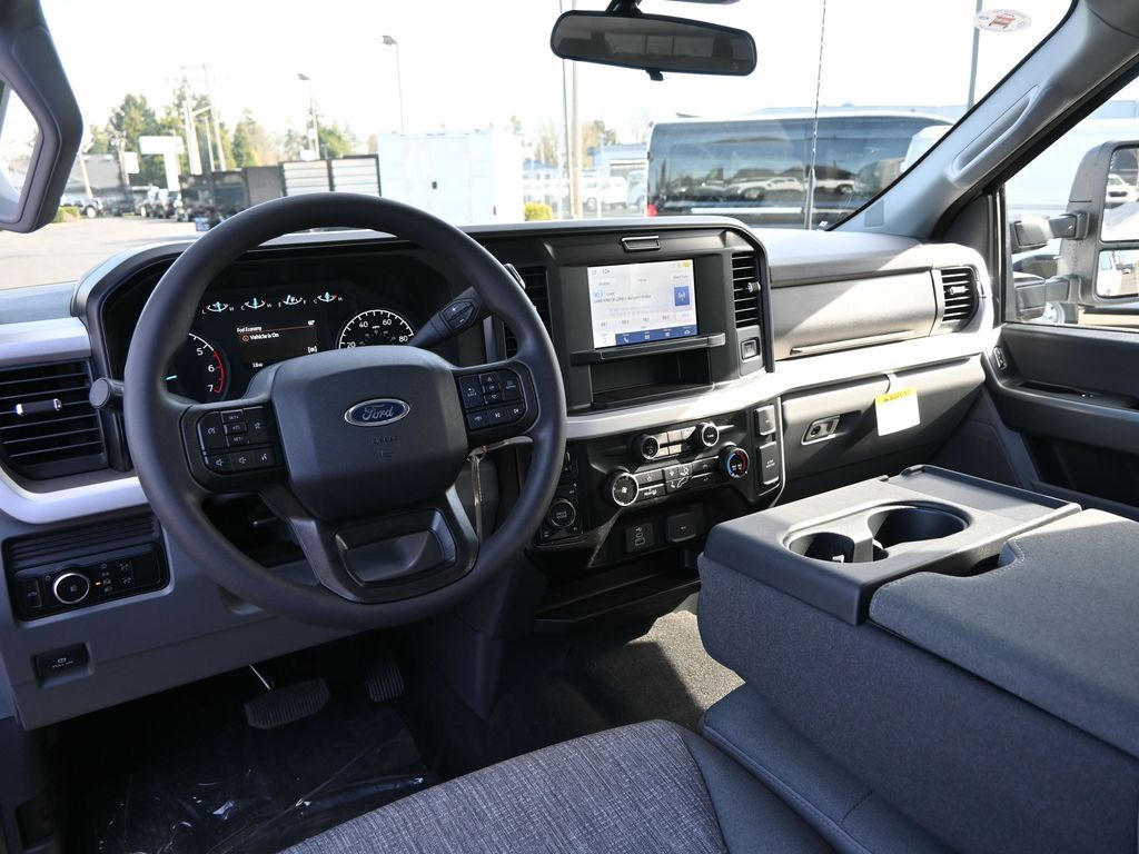 2025 Ford F-250 Super Duty XLT