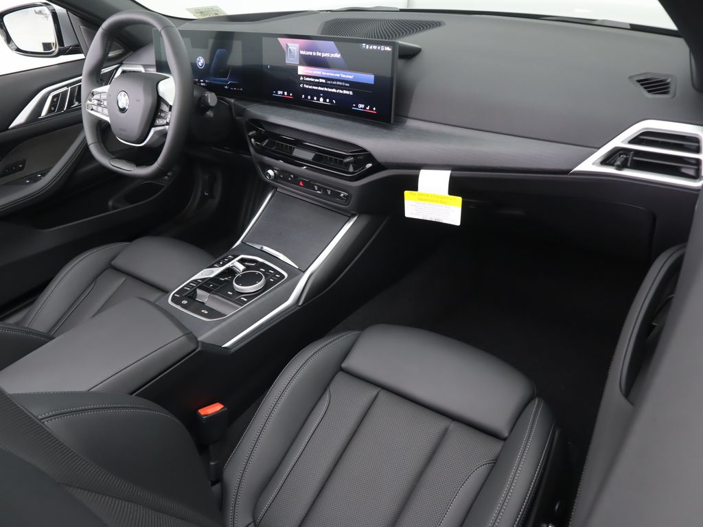 Thumbnail: 2026 BMW 4 Series - 26