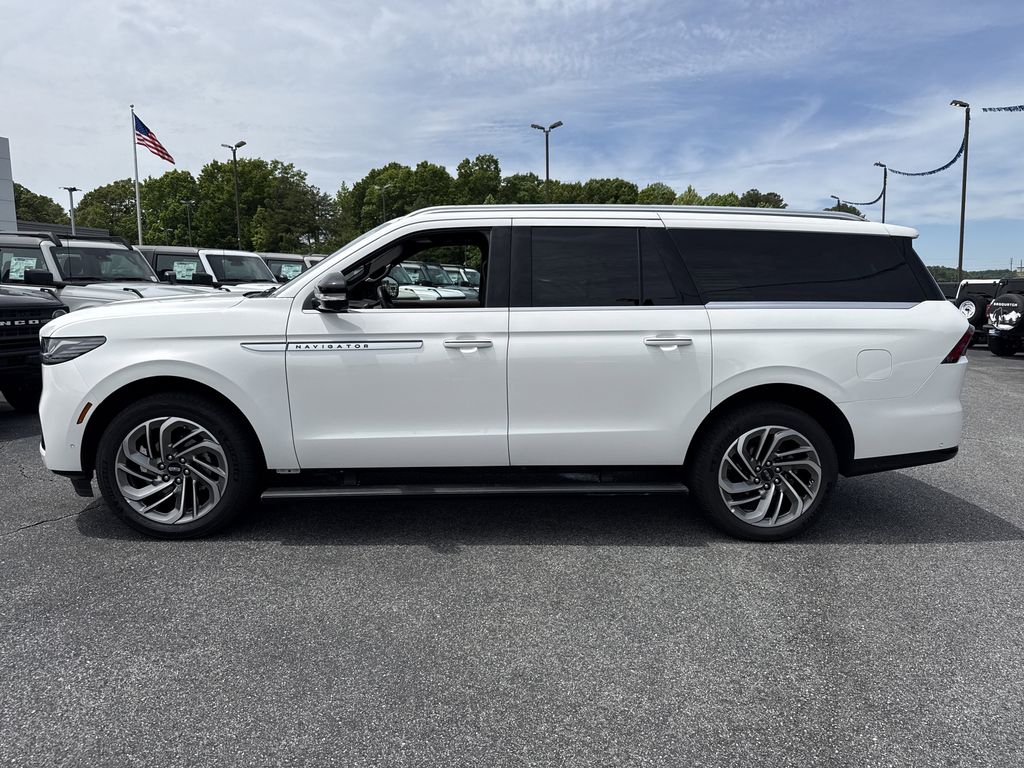Used 2025 Lincoln Navigator L SUV