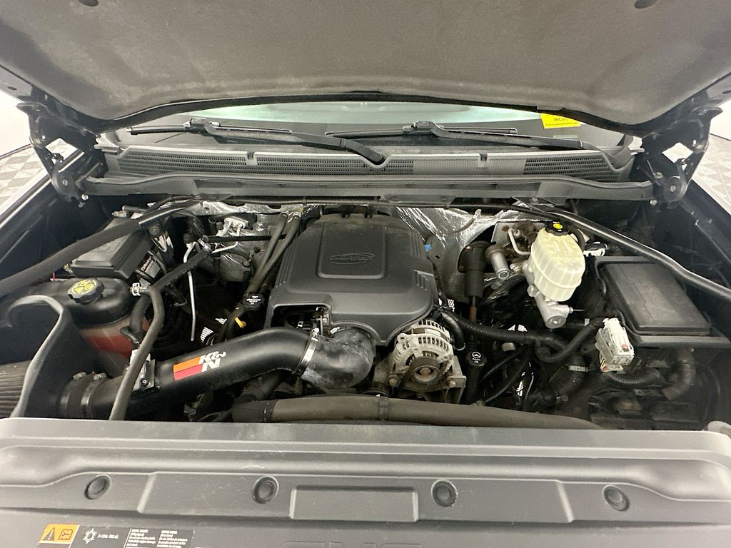 Used 2015 Black GMC Denali image 32