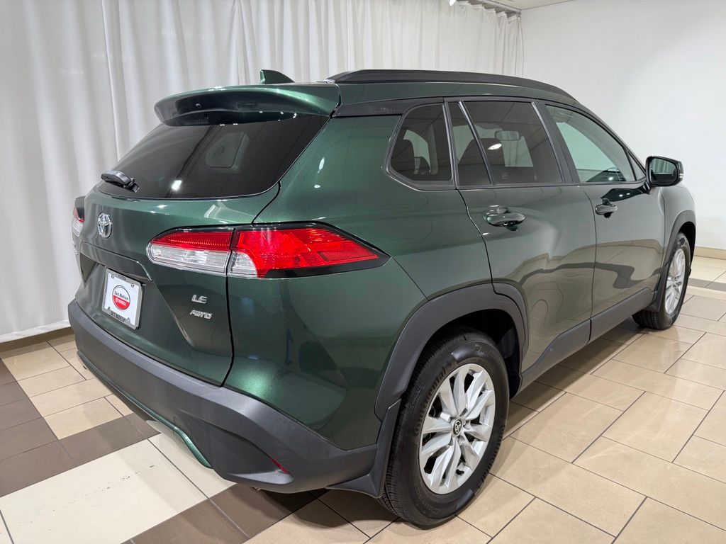 Thumbnail: 2022 Toyota Corolla Cross - 5