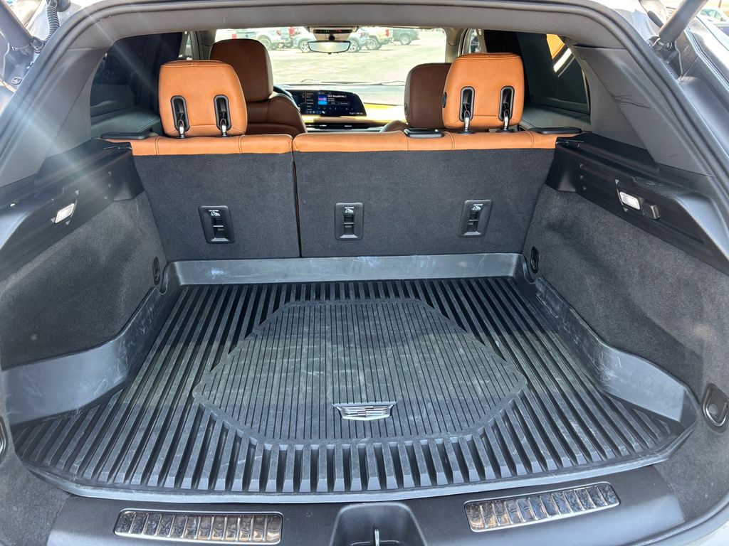 Used Car 2025 Cadillac Xt4  Sport For Sale Under $50,000 In Austin, Texas