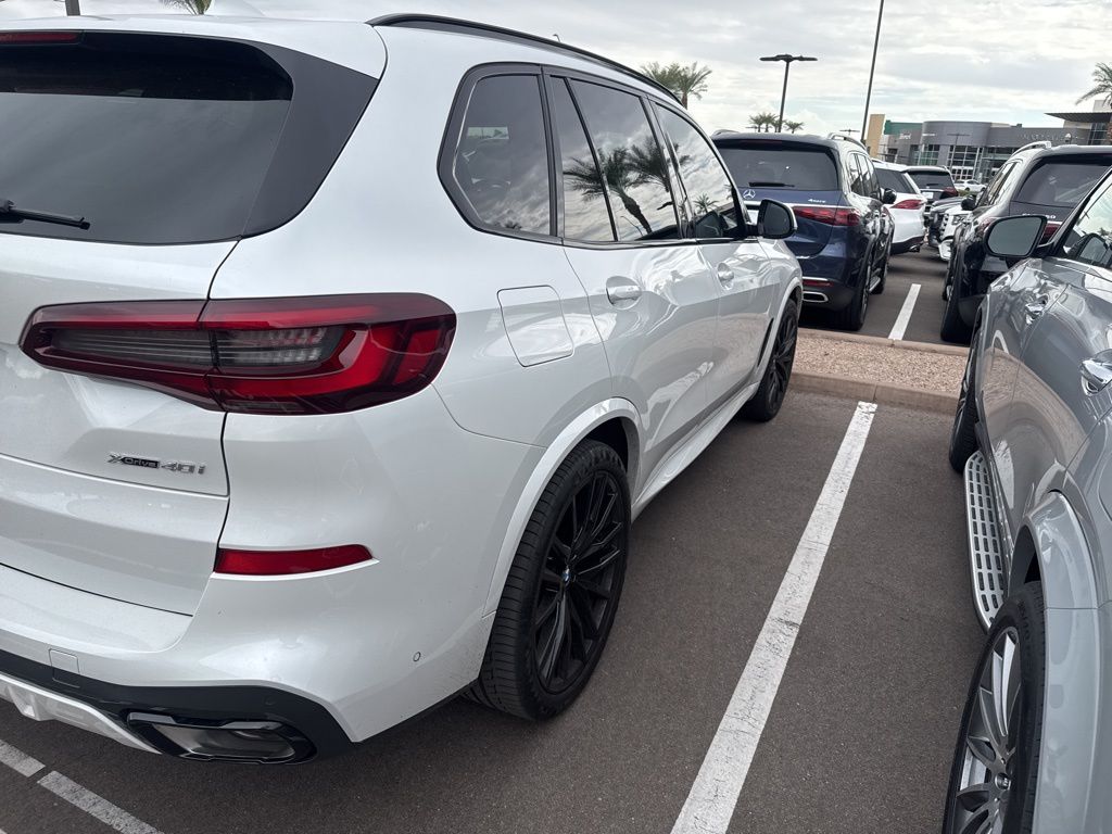 Thumbnail: 2023 BMW X5 - 4