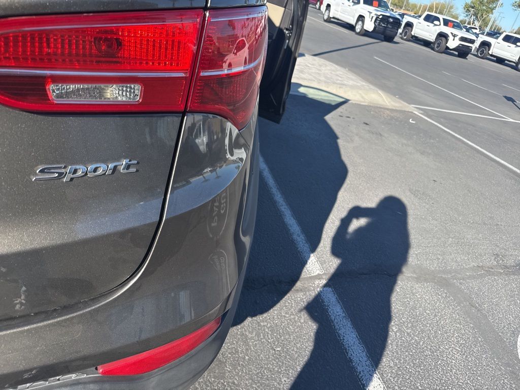 Thumbnail: 2014 Hyundai Santa Fe - 4