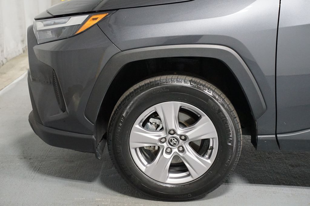 Thumbnail: 2025 Toyota RAV4 - 5