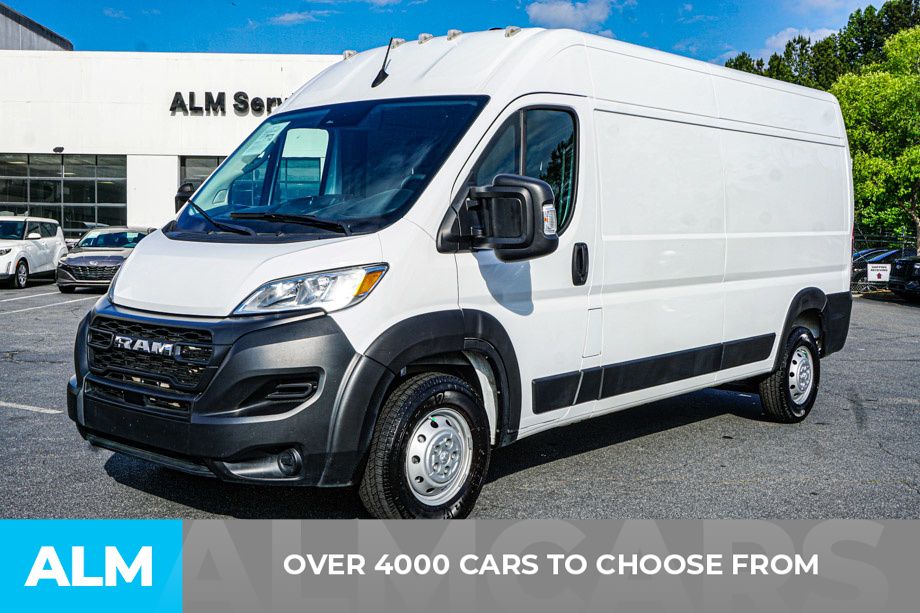Used 2023 White Ram High Roof image 3
