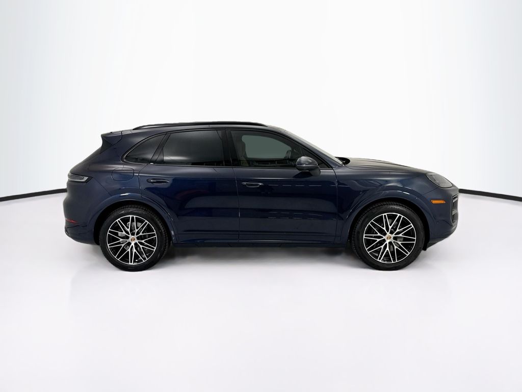 Thumbnail: 2026 Porsche Cayenne - 8