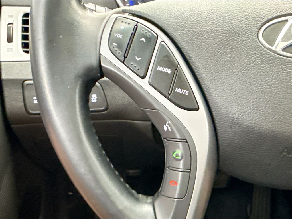 Thumbnail: 2016 Hyundai Elantra - 11