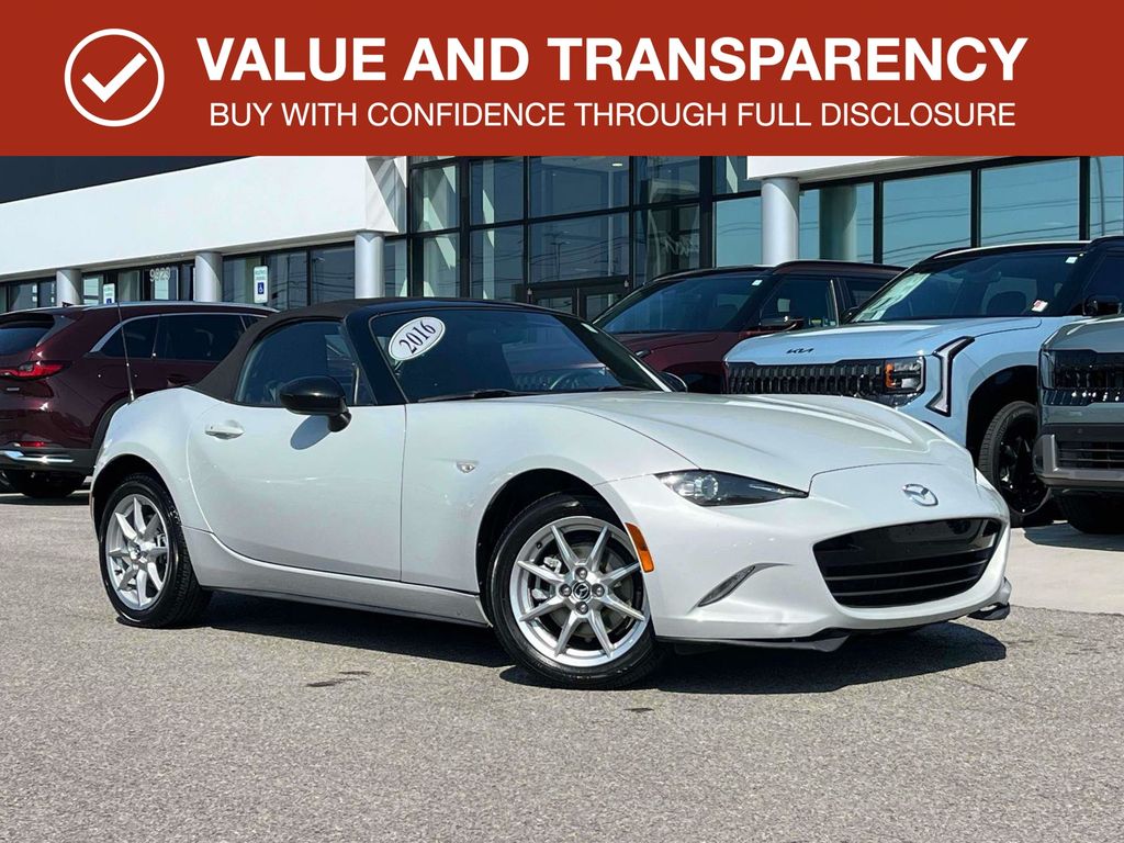 2016 Mazda MX-5 Miata Sport Convertible   