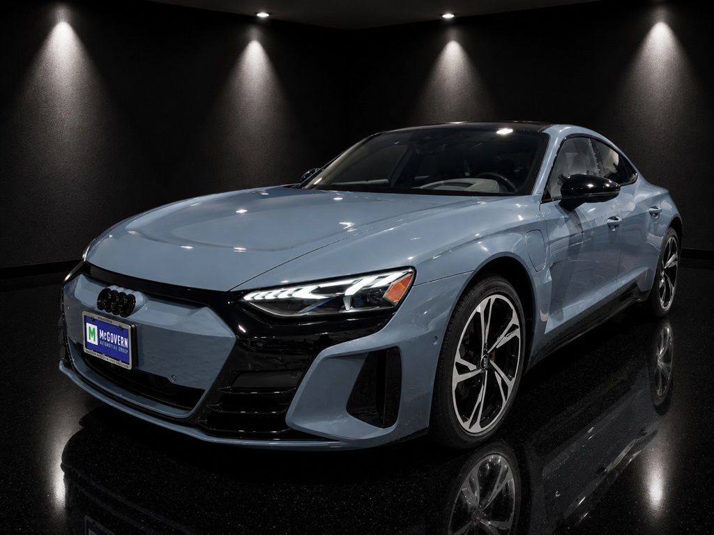 2022 Audi e-tron GT Prestige quattro AWD