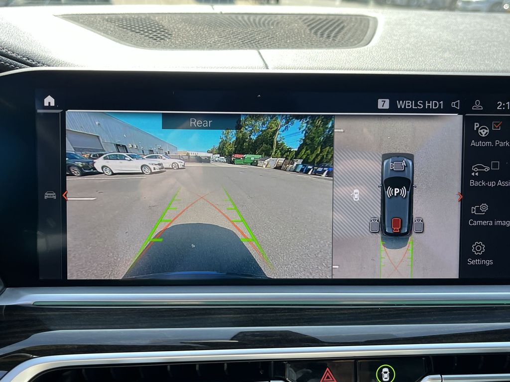 Thumbnail: 2020 BMW X5 - 17