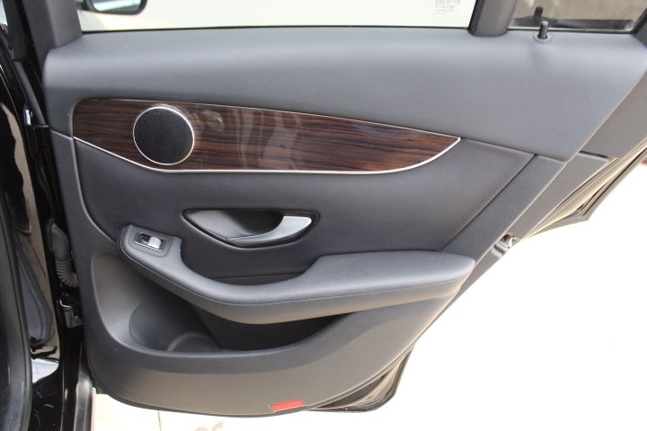 Used Car 2017 Mercedes-benz Glc  Glc 300 For Sale Under $10,000 In Georgetown, Texas