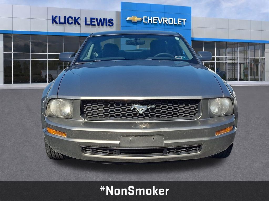 2009 Ford Mustang V6  at Grove City Ford