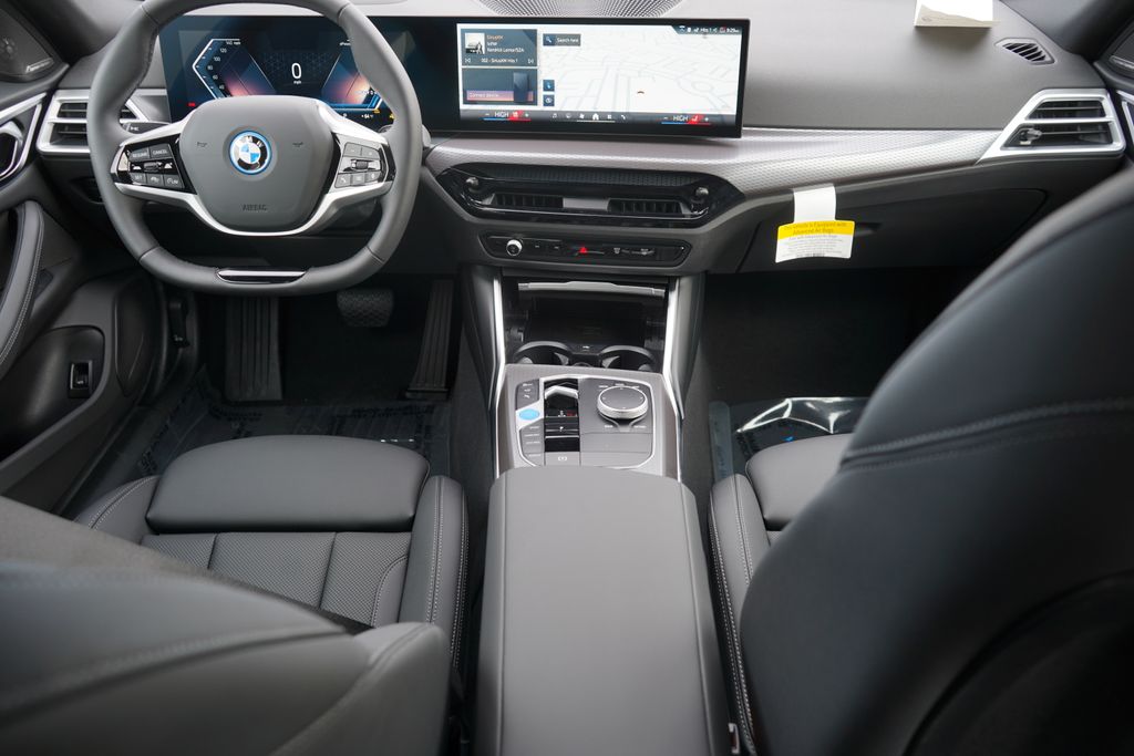 2025 BMW i4 eDrive40 13