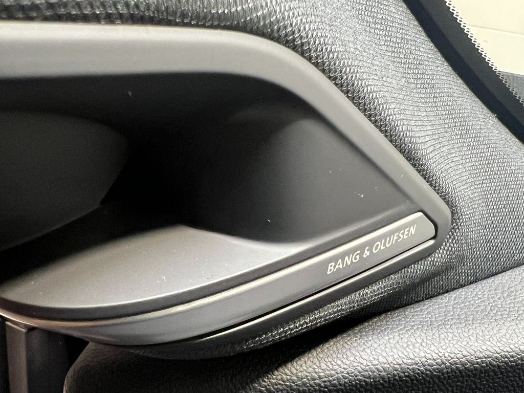 new 2026 Acura MDX car, priced at $70,950