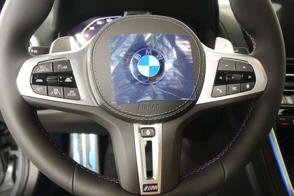 Thumbnail: 2026 BMW 8 Series - 16