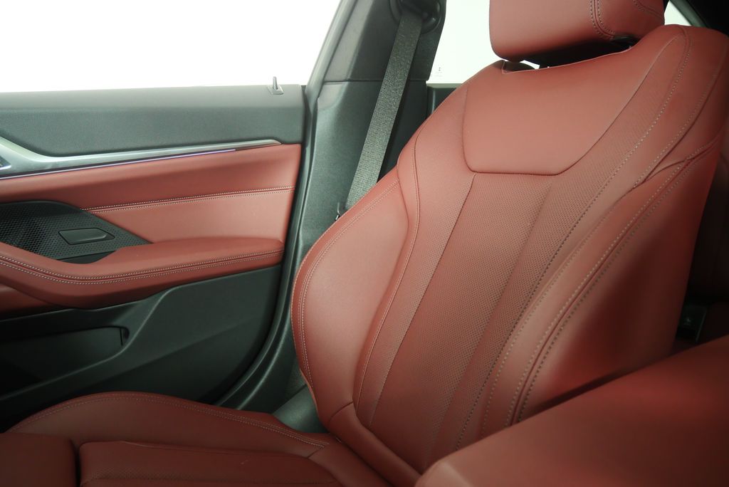 Thumbnail: 2023 BMW 4 Series - 24