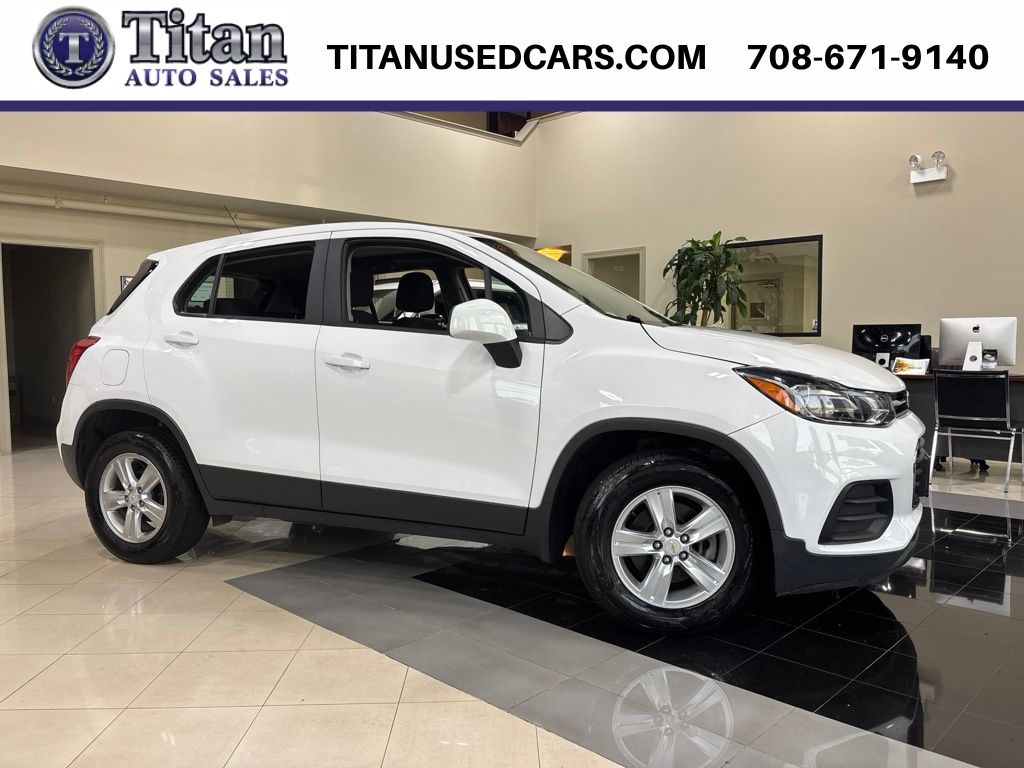 Summit White 2019 Chevrolet Trax SUV / Crossover Front-Wheel Drive 6-Speed Automatic