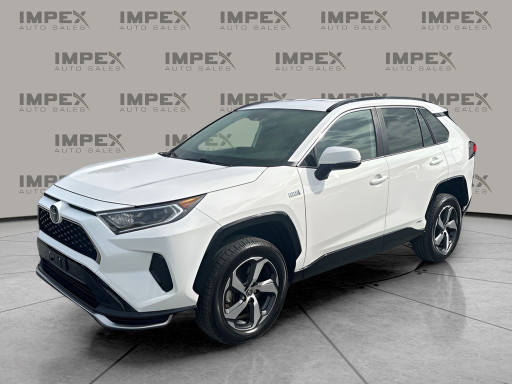 2021 Toyota RAV4 Prime SE's photo