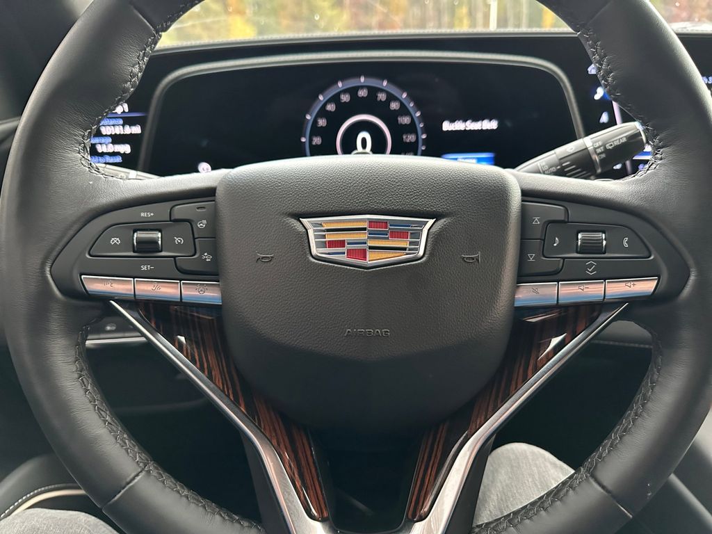 2023 Cadillac Escalade Premium Luxury 19