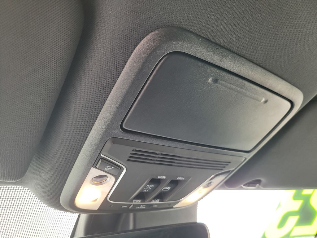 Used 2023  Honda Black Edition image 44