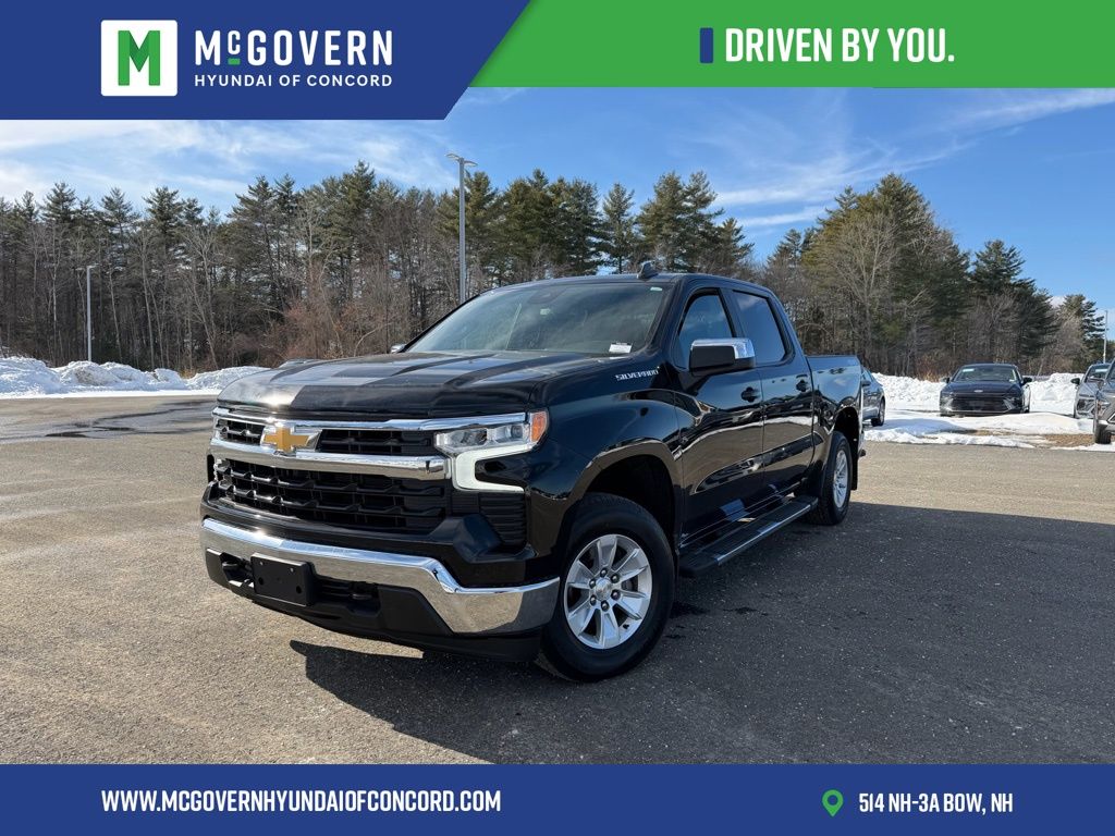 2022 Chevrolet Silverado 1500 LT Crew Cab 4WD