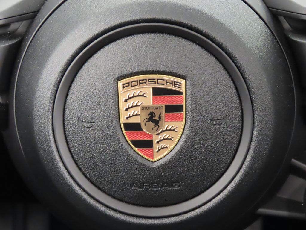 Thumbnail: 2024 Porsche Macan - 21