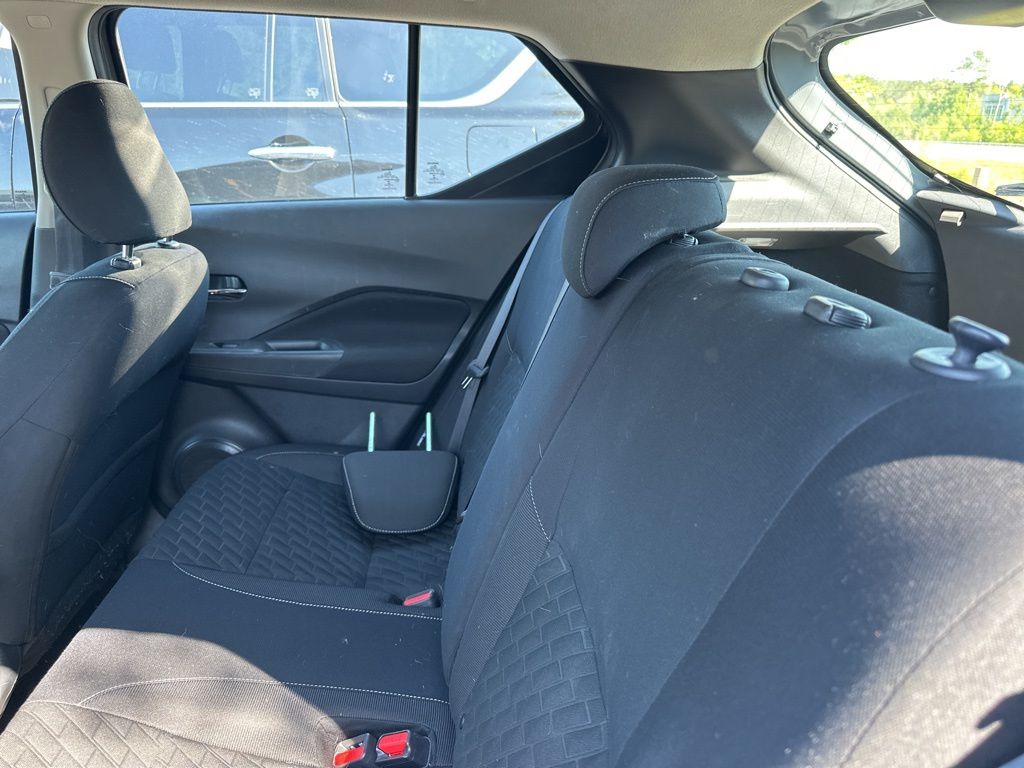 2023 Gray/Super Black Nissan Kicks SV FWD SUV