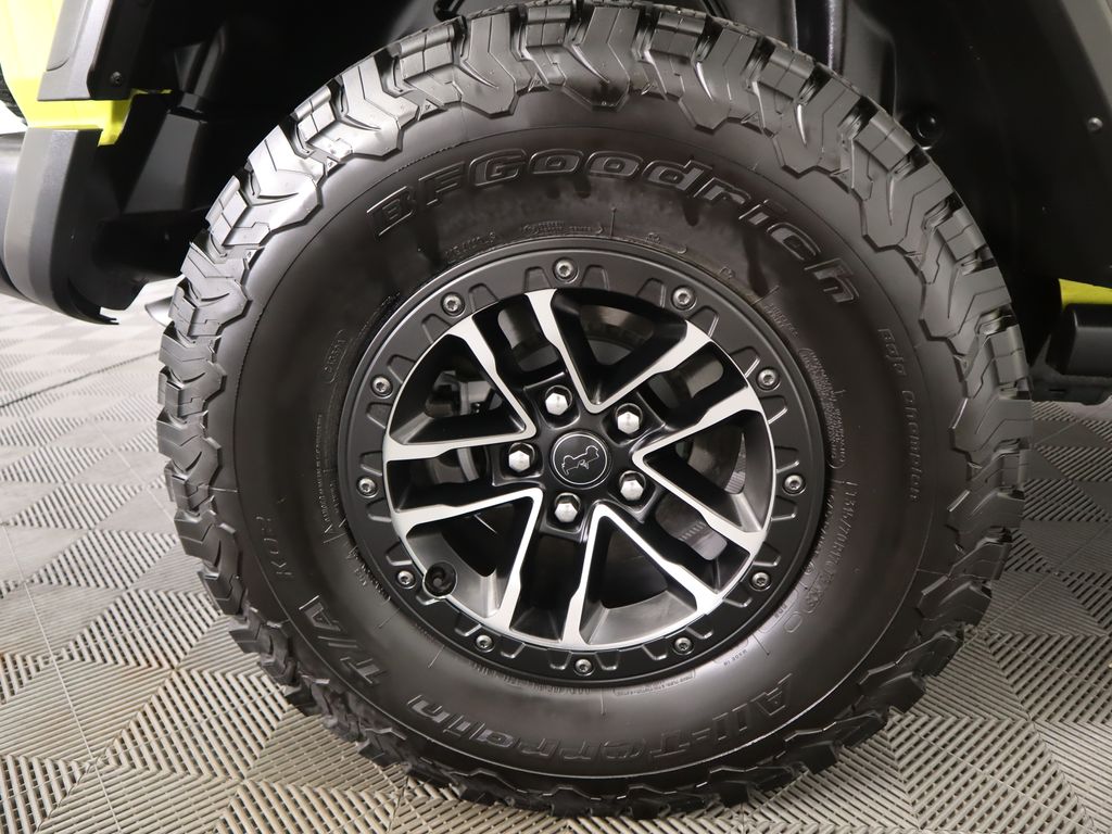 Thumbnail: 2024 Jeep Wrangler - 32