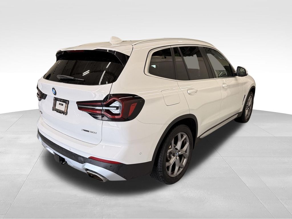 Thumbnail: 2024 BMW X3 - 6