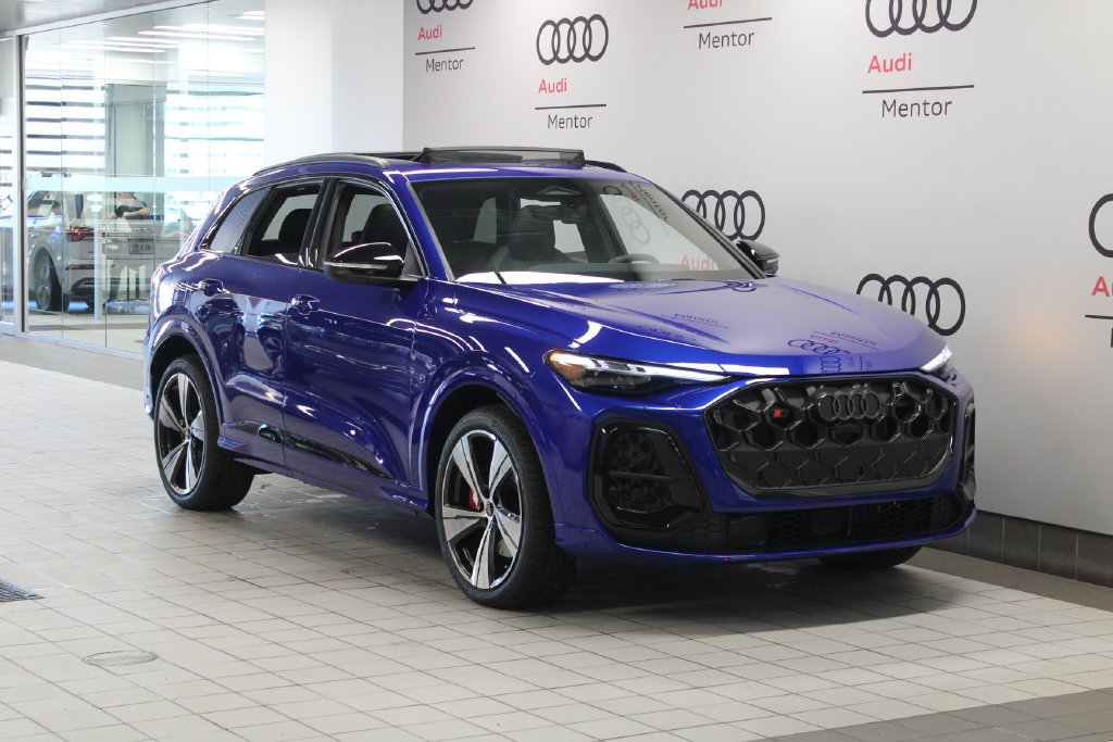 Thumbnail: 2026 Audi SQ5 - 8