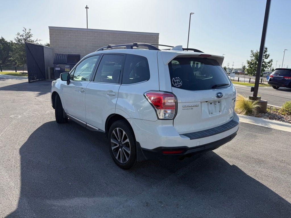 Thumbnail: 2018 Subaru Forester - 6