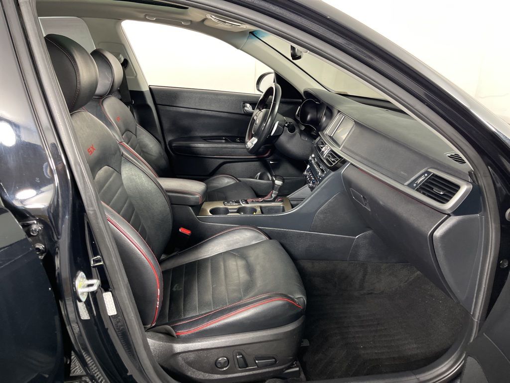 Thumbnail: 2020 Kia Optima - 5