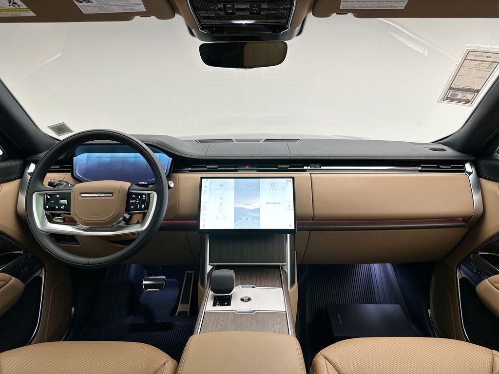 2025 Land Rover Range Rover SE 7