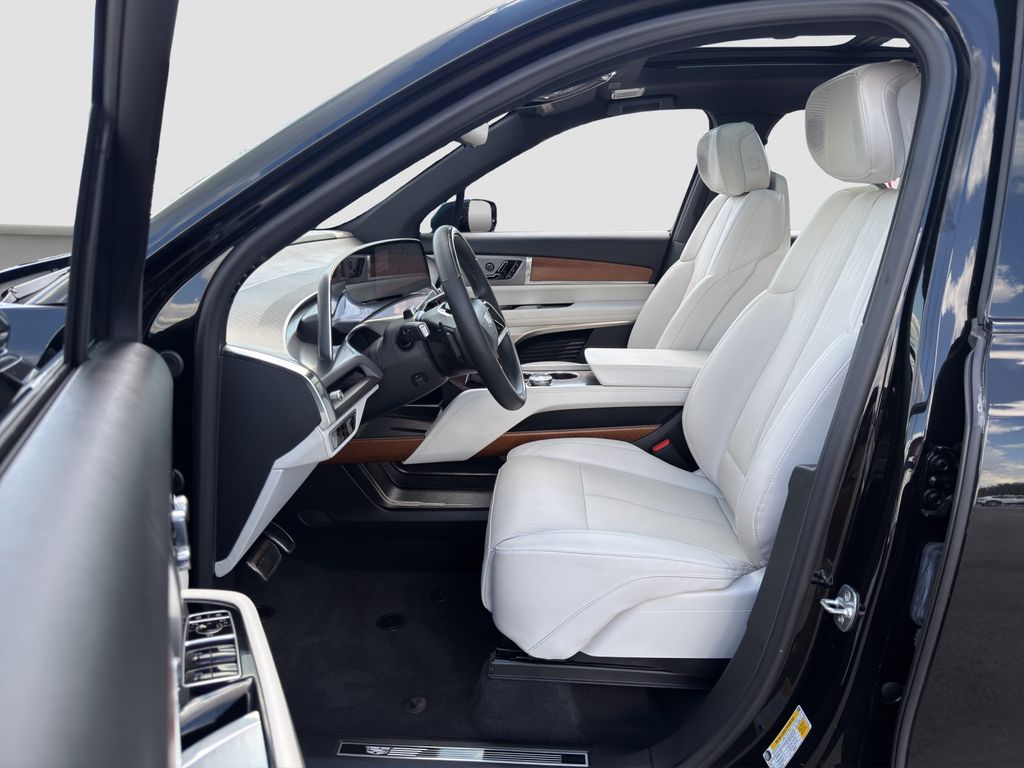 Used 2026 Black Cadillac Sport image 9