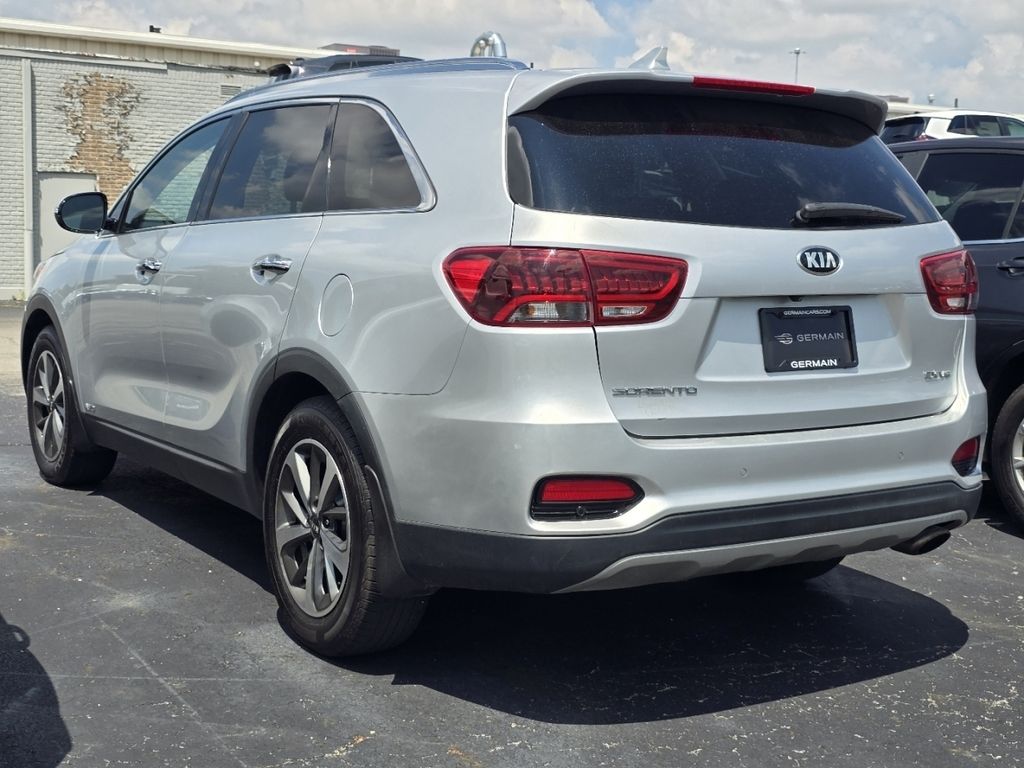 Used 2019 Silver Kia EX image 4