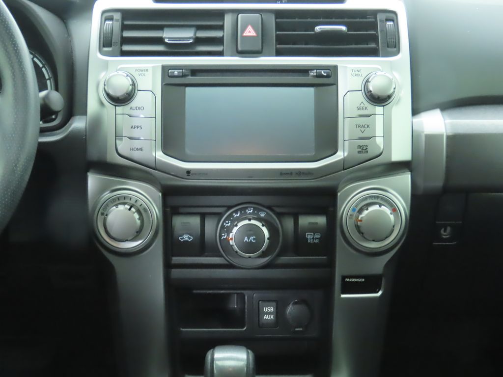 2018 Toyota 4Runner SR5 14