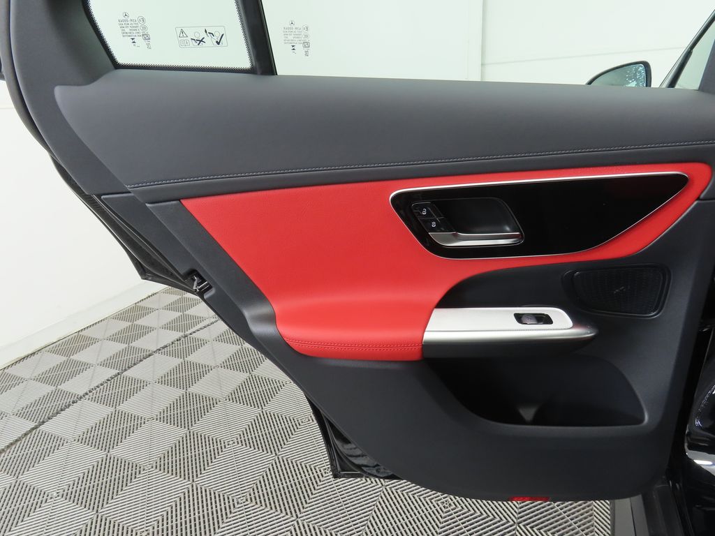 Thumbnail: 2026 Mercedes-Benz GLC - 26