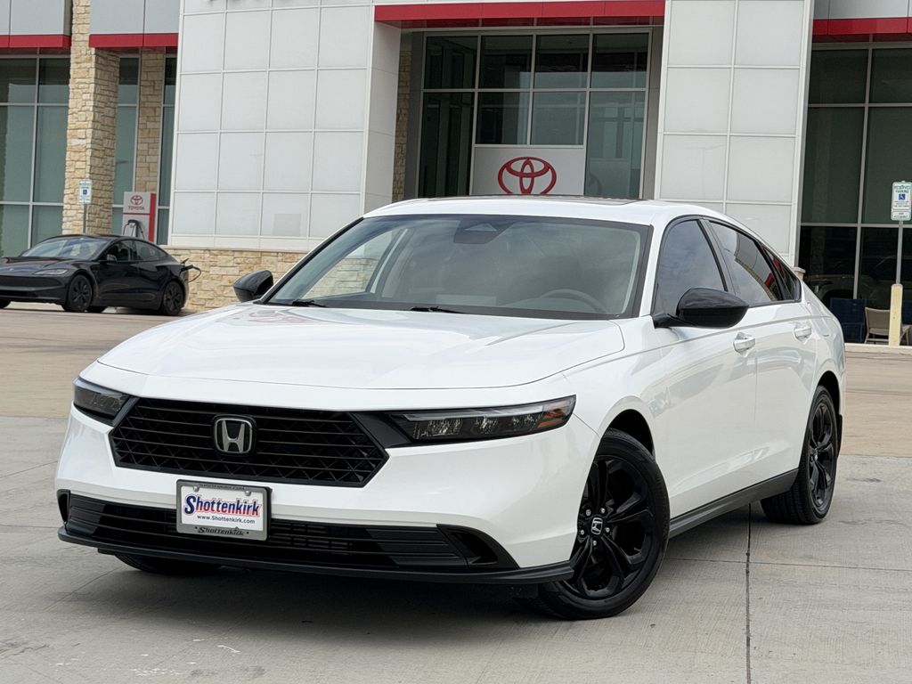 Used 2025 Honda Accord SE