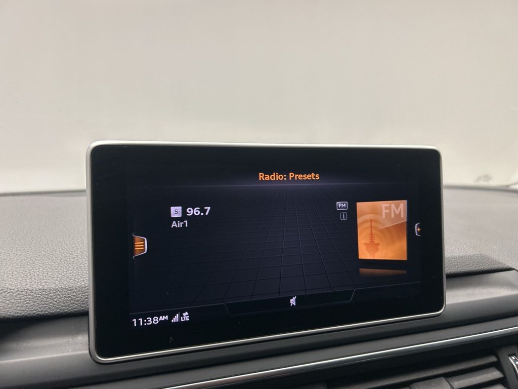 Thumbnail: 2019 Audi A4 - 18