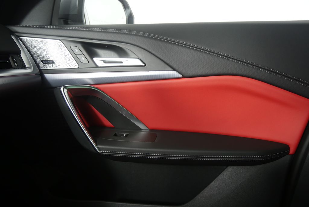 Thumbnail: 2025 BMW X2 - 26