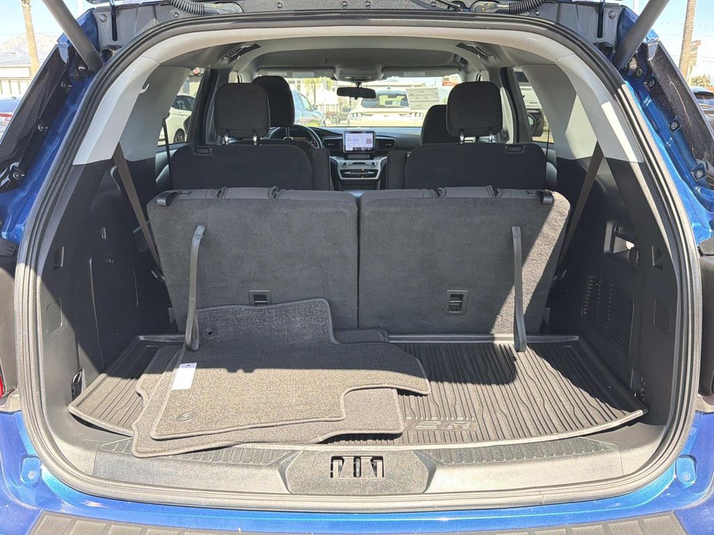 Used 2022 Ford Explorer XLT 4D Sport Utility