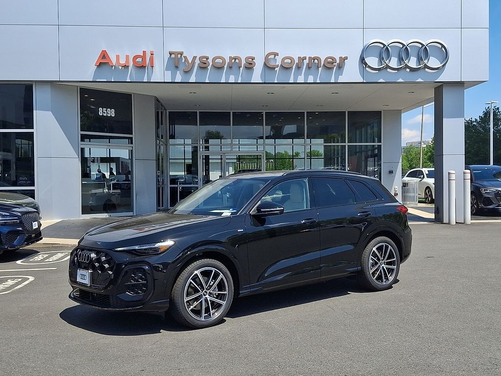 Thumbnail: 2026 Audi Q5 - 1