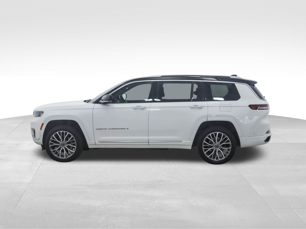 Thumbnail: 2023 Jeep Grand Cherokee L - 2