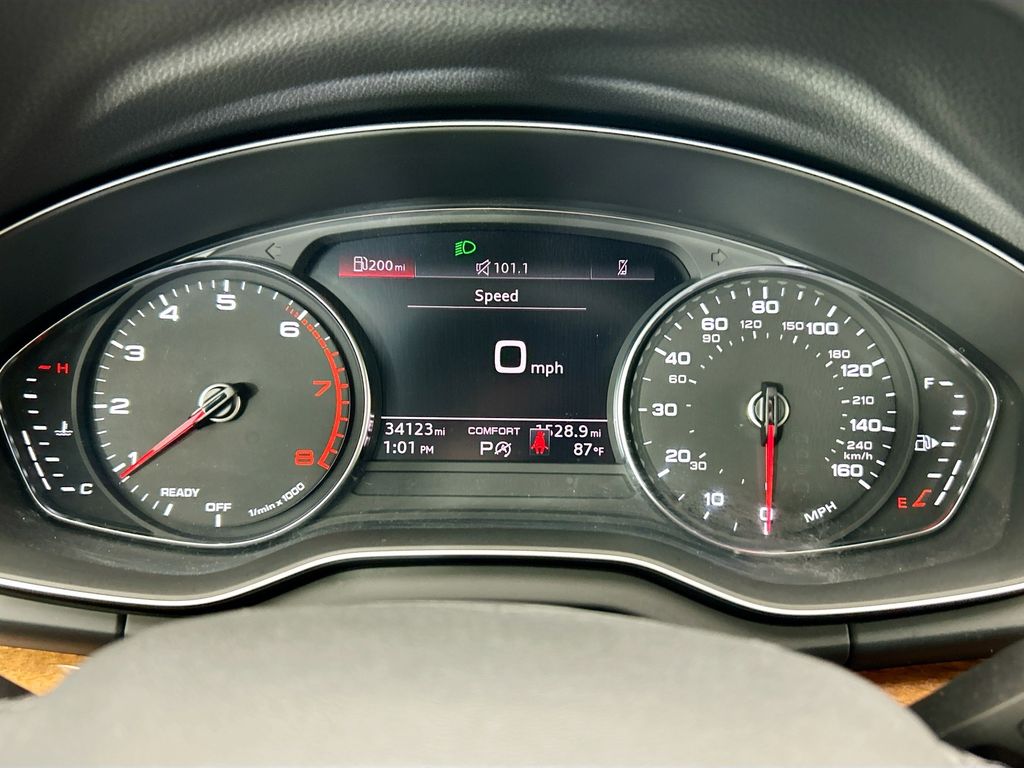 Thumbnail: 2023 Audi Q5 - 32